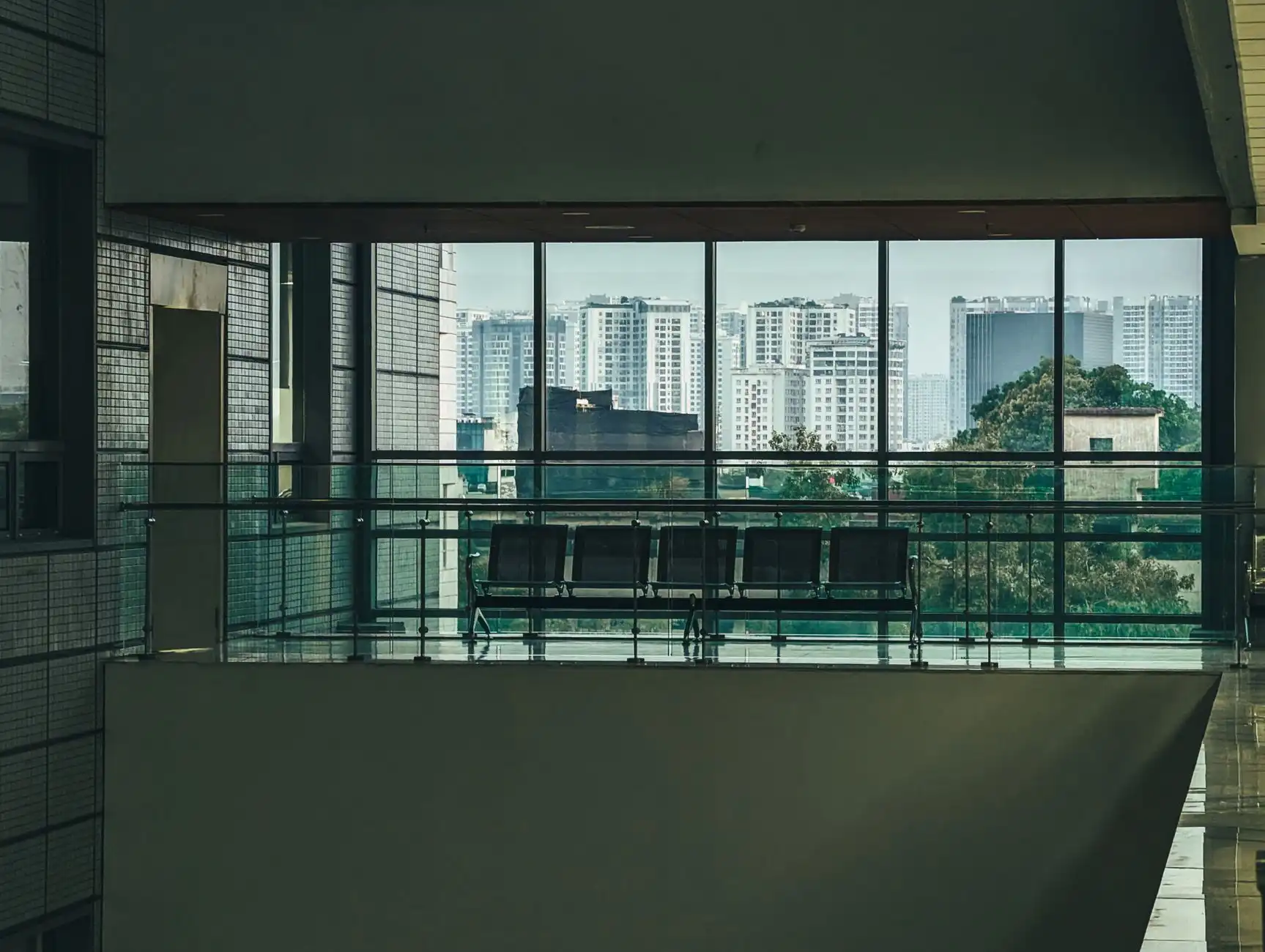 智能闹钟与智能音箱的功能对比及场景化应用方案