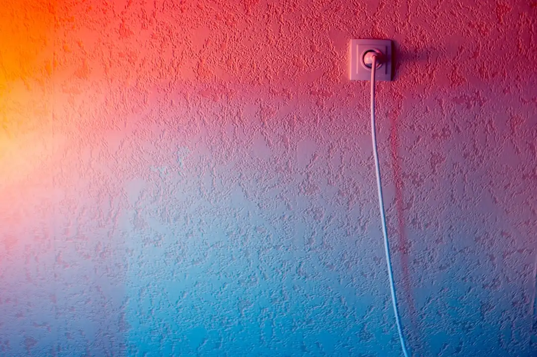 智能音箱、智能插座与智能摄像头联动方案:打造成都小户型全屋语音控制体验正文配图 2